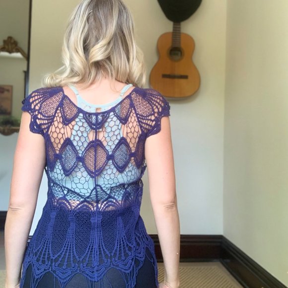 Navy Blue Crochet Top - Picture 2 of 3